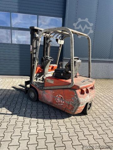 Forklift CESAB CBE 15T  CESAB CBE 15T electric / triplex / sid...