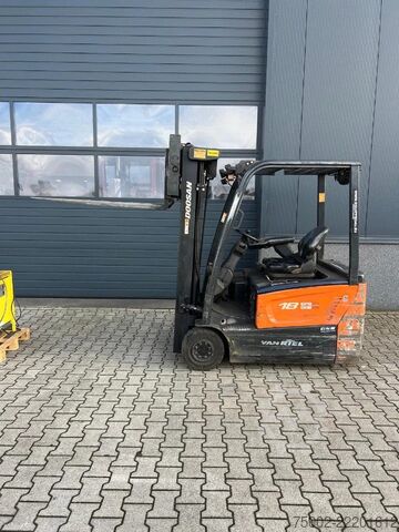 Forklift Doosan B18-T7 triplexmast, ss electrisch