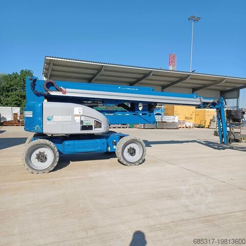 Gelenkteleskoparm Niftylift HR 28 Hybrid 4x4