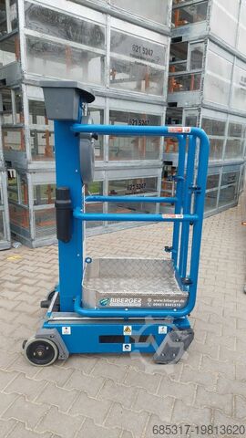 Vertikaler Mastlift JLG Pecolift