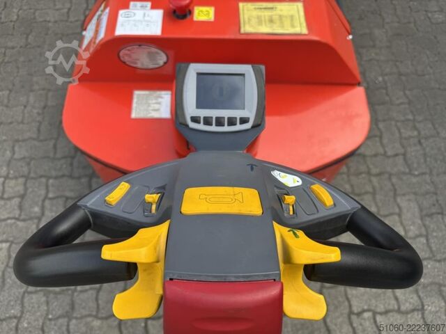 Pedestrian Stacker Combilift SC1500