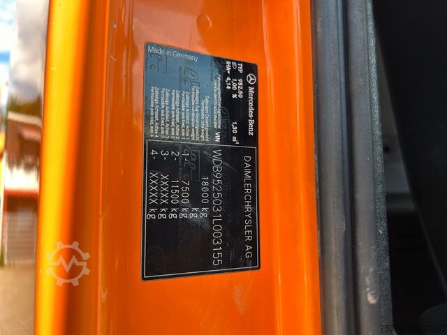 Three-sided tipper truck MERCEDES-BENZ 1828 3Skipper + PKG 12001 Kran 4x2