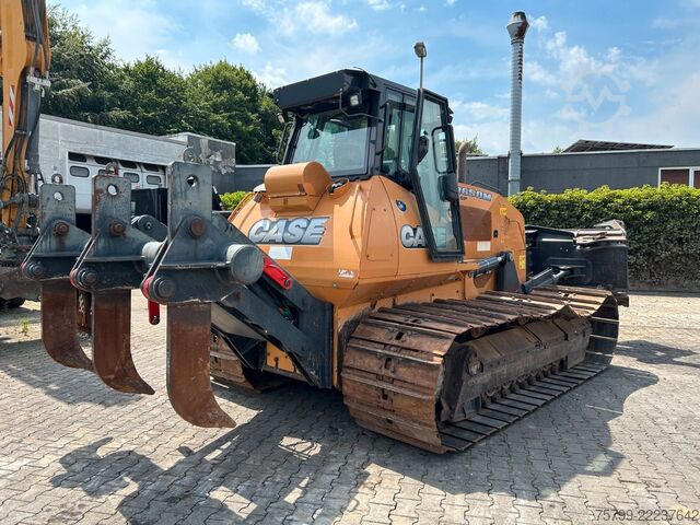 Road roller CASE 1650M Raupe