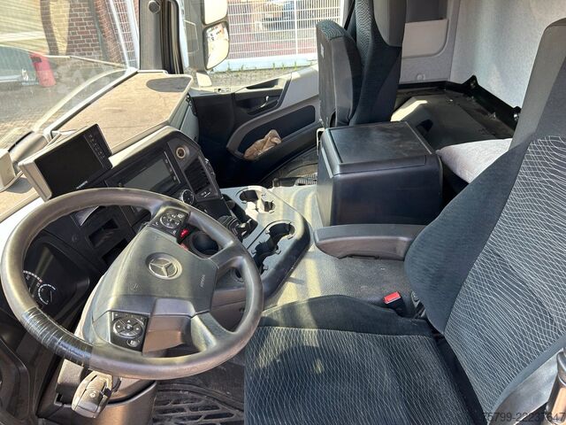 Roll-off tipper truck MERCEDES-BENZ 1836 Antos Abroller 4x2