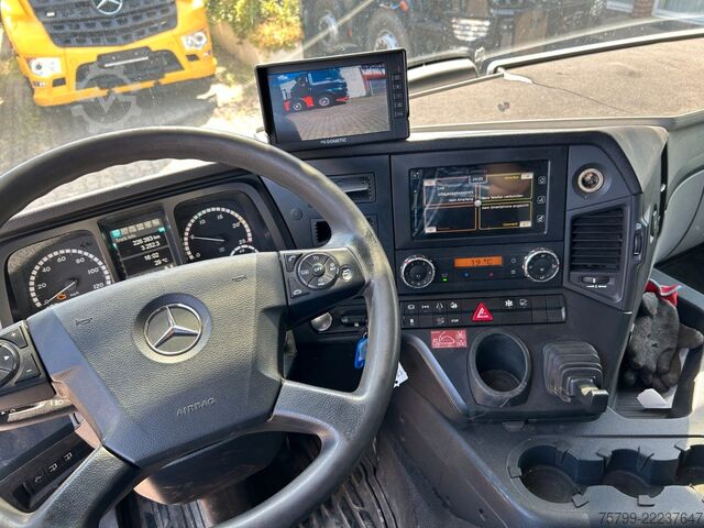 Roll-off tipper truck MERCEDES-BENZ 1836 Antos Abroller 4x2