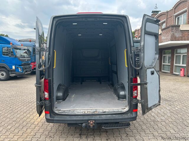 High top van MAN TGE Kastenwagen 4x2