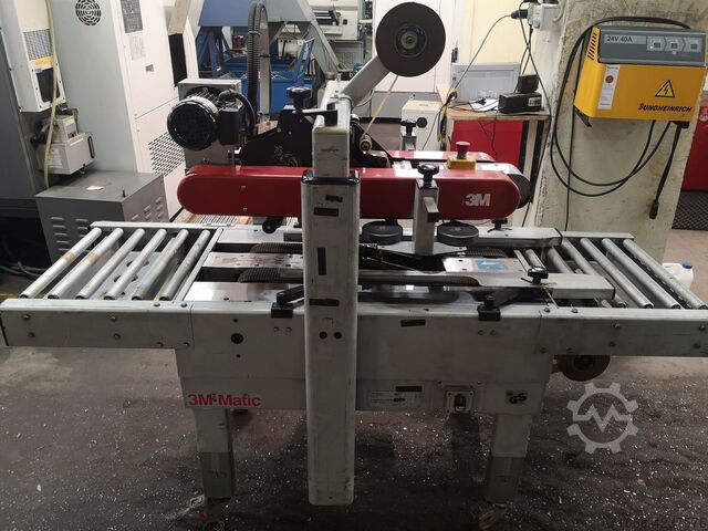 Top and bottom case sealer 3M Matic 700a