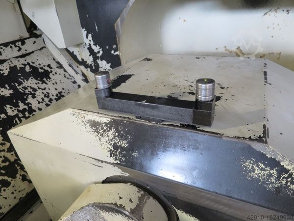 Universal machining center QUASER UX 500/15C Dyn