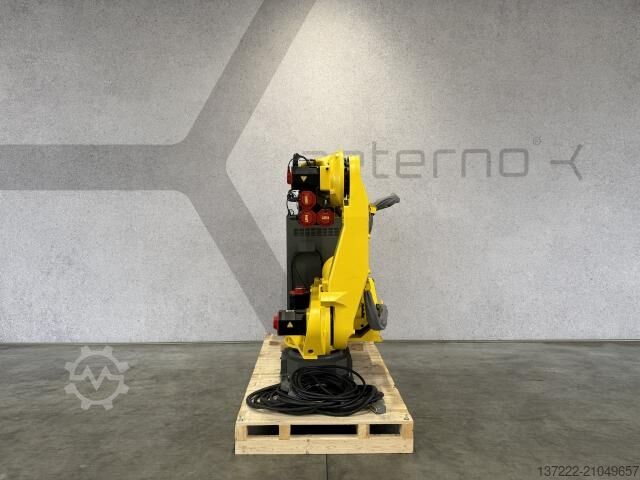 Refurbished Industrial Robot — 1 year warranty FANUC R-2000iB/100P