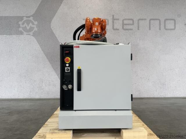 Never-Used Industrial Robot — 1 year warranty ABB IRB 6620-150/2.2