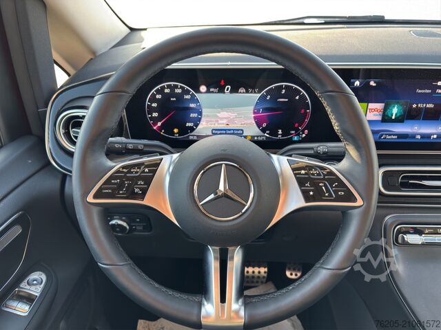 Kleinbus Mercedes-Benz V 220 d STYLE Lang ACC AHK AUT Akustikglas Kam.