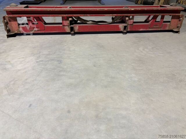 Ausgleichsbock sonstige Ausgleichsbock für gekröpften Tieflader