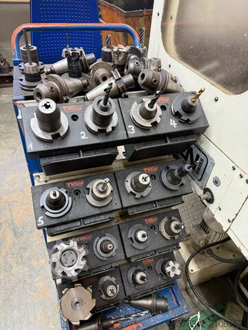 Universal-Bearbeitungszentrum Reiden BF1