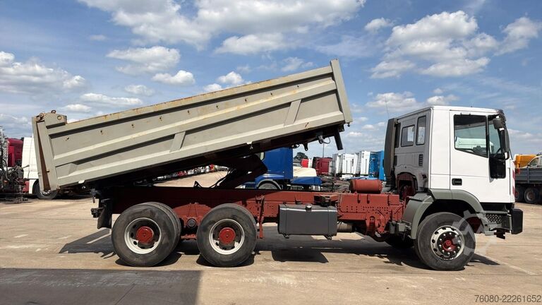 Tipper Iveco Eurotrakker 330 E 34 (GRAND PONT / CHASSIS 10MM...
