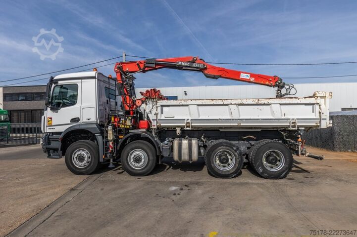 Tipper with crane Mercedes-Benz ACROCS 3243 BB+BIBENNE+ BAE HYDR+FASSI 16T/m+2EXT