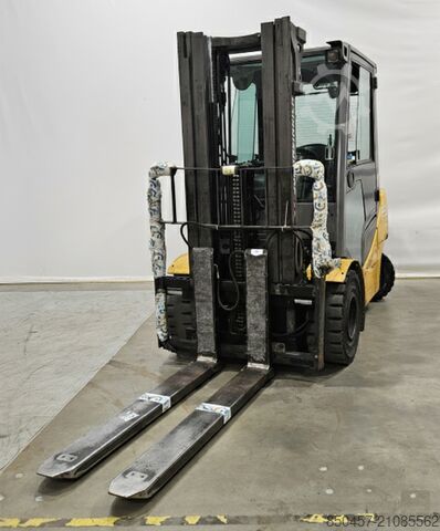 LPG-Gabelstapler Jungheinrich TFG 430s 4.7m/ 3t /4 ventil