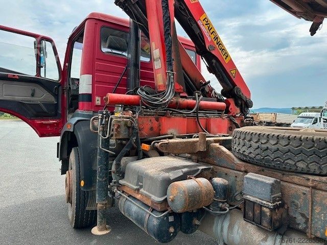 Dreiseitenkipper LKW MERCEDES-BENZ 1824 AK Palfinger PK 8000
