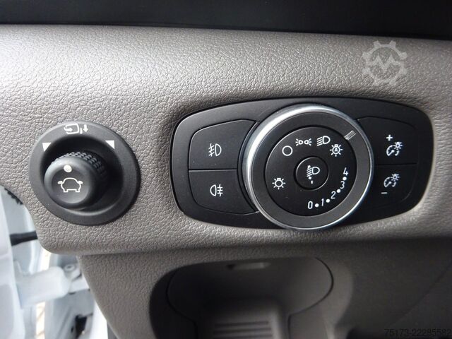 Kleinbus FORD Transit Kombi 350 L2H2 Trend Autm SYNC4 ACC Kam