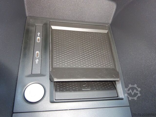 Panel van FORD Transit Connect Limited L1 Kasten Stndhzg 2xS-Tü
