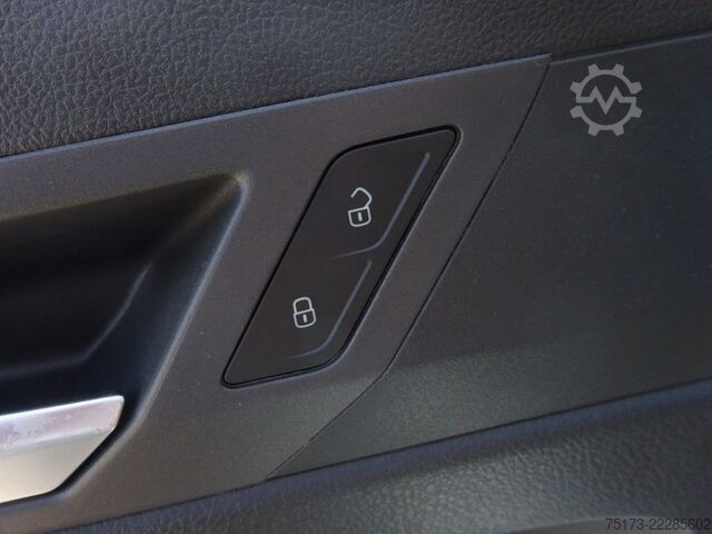 Panel van FORD Transit Connect Limited L1 Kasten Stndhzg 2xS-Tü