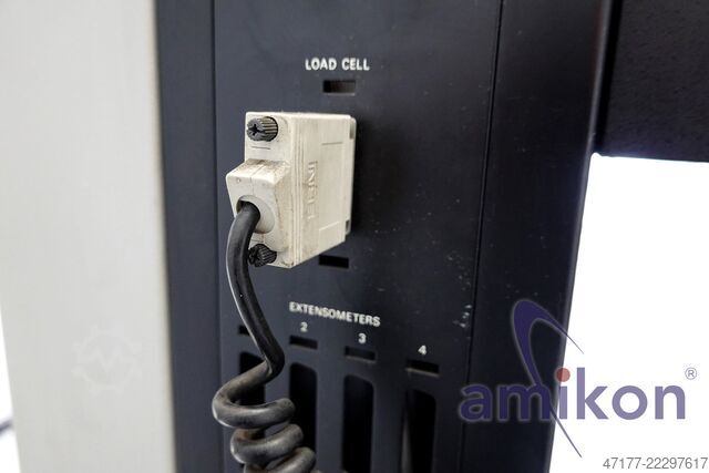 Material testing machine tensile testing machine Instron 4507 Universalprüfmaschine 200 kN
