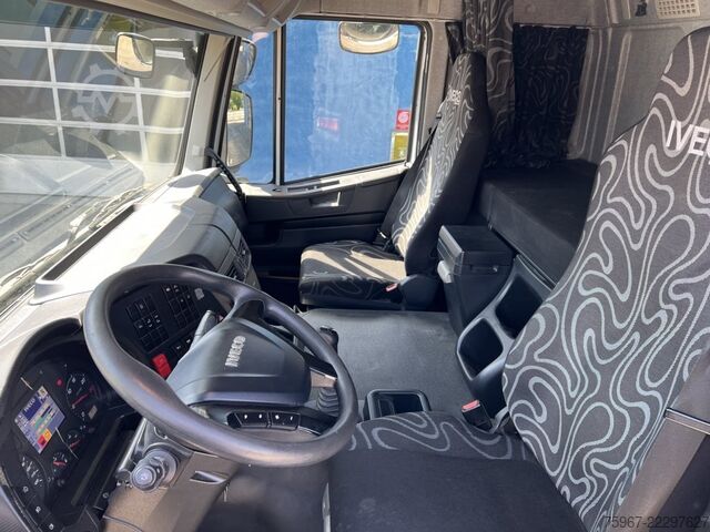 Three-sided tipper truck Iveco Stralis 460