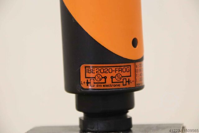 Inductive sensor proximity switch efector IBE 2020-FROG