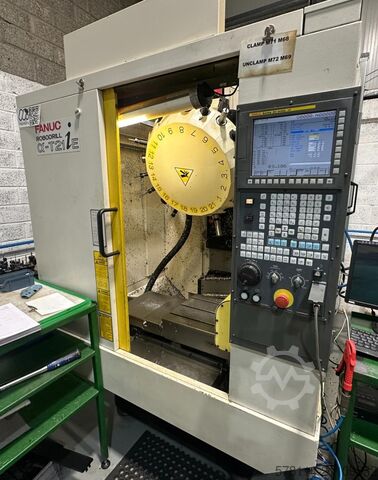 Vertikales Bearbeitungszentrum Fanuc Alpha T21iE 5 Axis