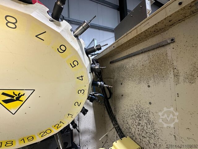 Vertikales Bearbeitungszentrum Fanuc Alpha T21iE 5 Axis