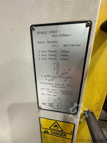 Vertikales Bearbeitungszentrum Fanuc Alpha T21iE 5 Axis