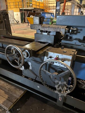 Center lathe Binns & Berry TB 909