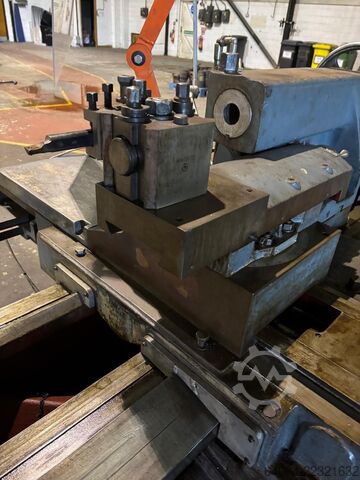 Center lathe Binns & Berry TB 909