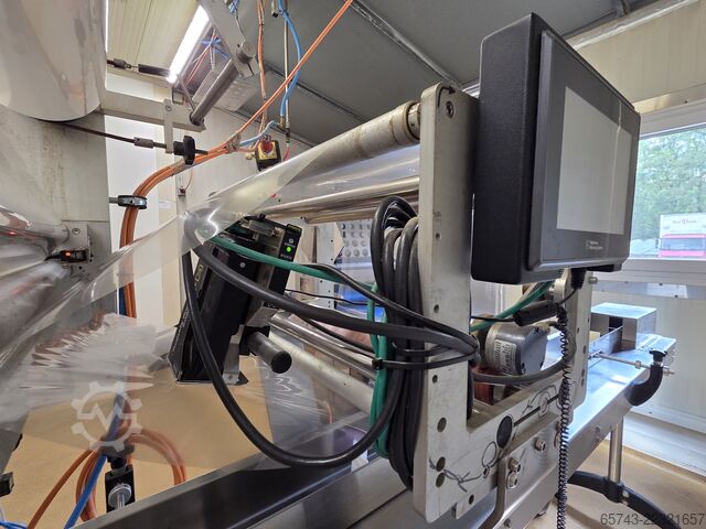 Flowpack bread packaging machine Imanpack MICROPACK PRO