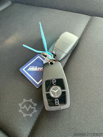 MULTITEL MJE250 auf Mercedes Benz Sprinter Multitel MJE250