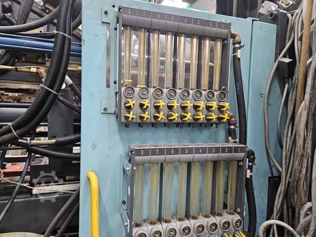 Injection molding machine DEMAG ergotech 420-1450h/320r