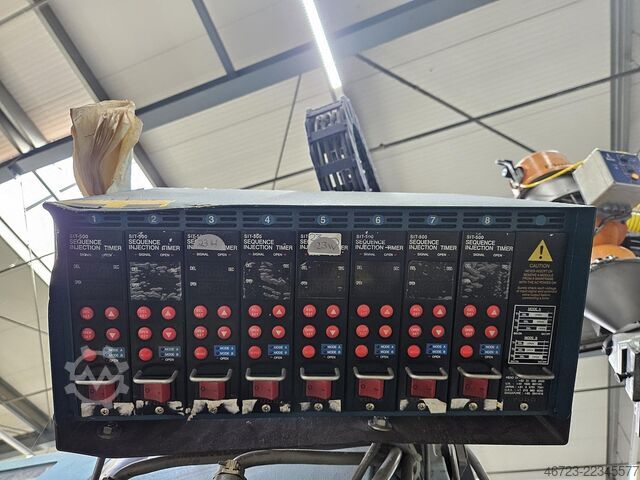 Injection molding machine DEMAG ergotech 420-1450h/320r