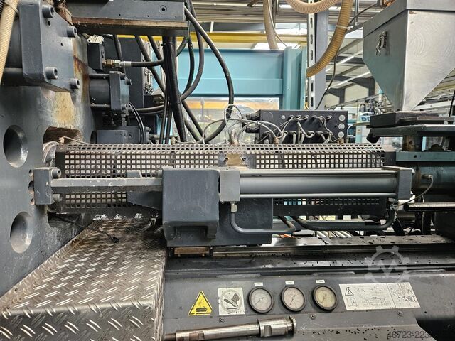 Injection molding machine DEMAG ergotech 200/560-840/120v multi