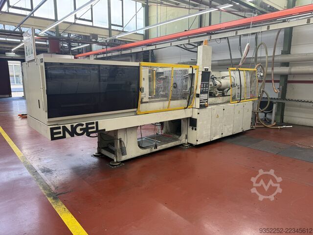 Injection molding machine Engel FS 1050/200-HL