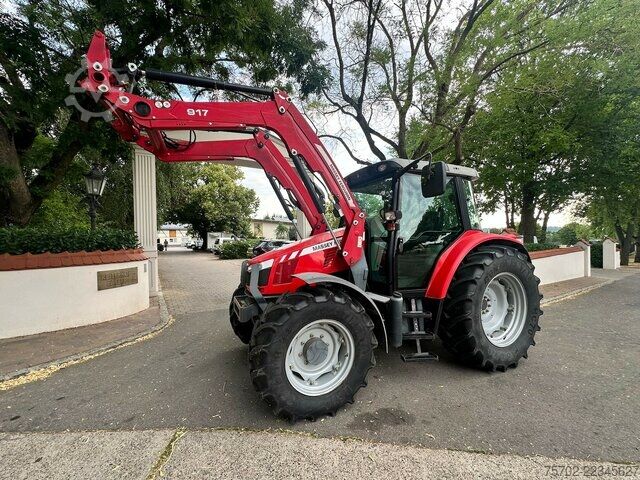 Van Massey Ferguson 5410 Dyna-4 mit Frontlader