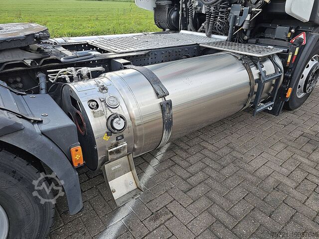 Standard-SZM IVECO AS440S46 STRALIS LNG