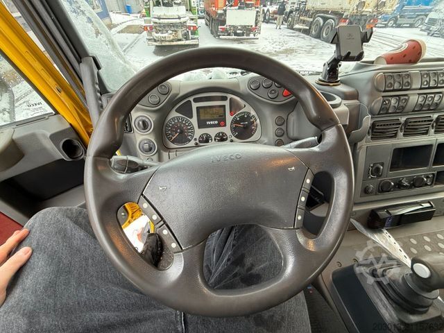 Autokran IVECO Stralis AT260T44 6x4 Kipper Kran Pakfinger 16052