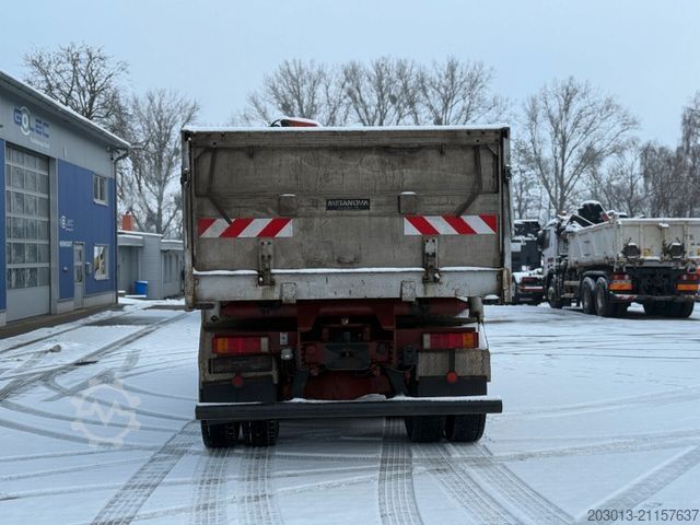 Dreiseitenkipper LKW IVECO Stralis AT260T44 6x4 Kipper Kran Pakfinger 16052