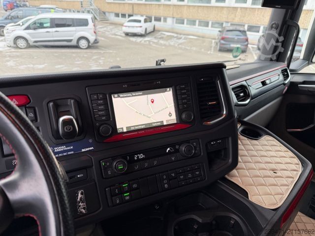 Standard SZM SCANIA R520 V8 2x Tank Retarder ACC Leder