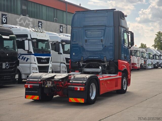 Standard SZM MERCEDES-BENZ ACTROS 1845 * ACC * RETARDER * 2X TANK *