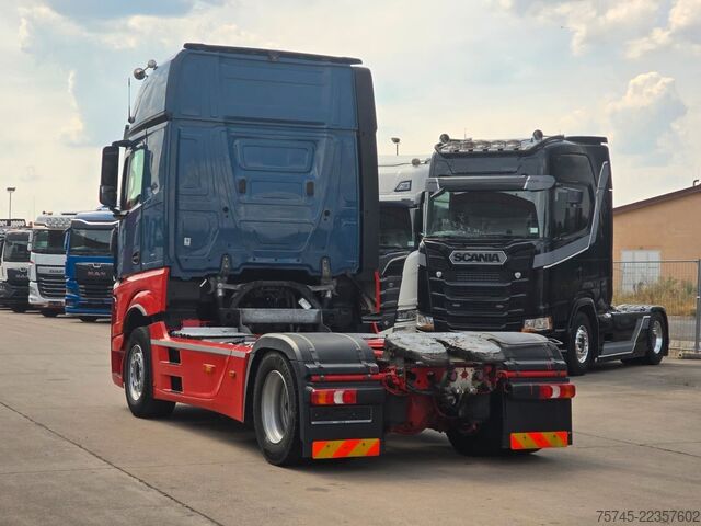 Autotransporter LKW MERCEDES-BENZ ACTROS 1845 * ACC * RETARDER * 2X TANK *