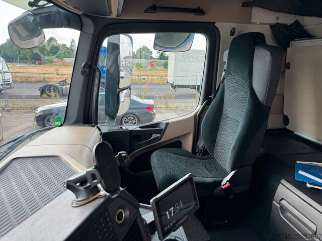 Volumen SZM MERCEDES-BENZ ACTROS 1842 * VOLUMEN * 2 X TANK * STANDKLIMA *