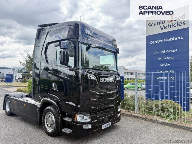 Standard SZM Scania S 590 - V8 - HIGHLINE - 2x TANKs - ACC - LEDER