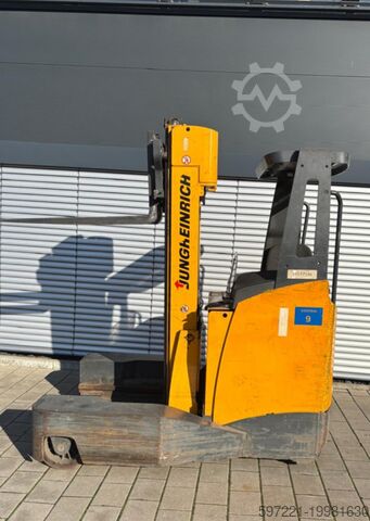 Vierwege-Schubmaststapler Jungheinrich ETV-Q25