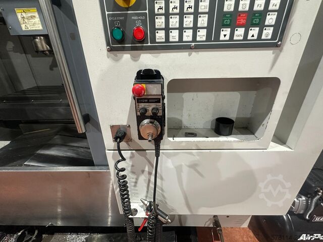 Vertikales Bearbeitungszentrum Dugard 1000E