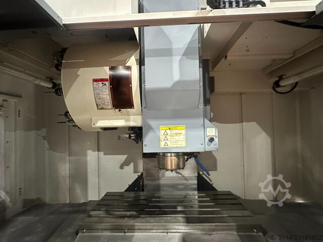 Vertikales Bearbeitungszentrum Dugard 1000E